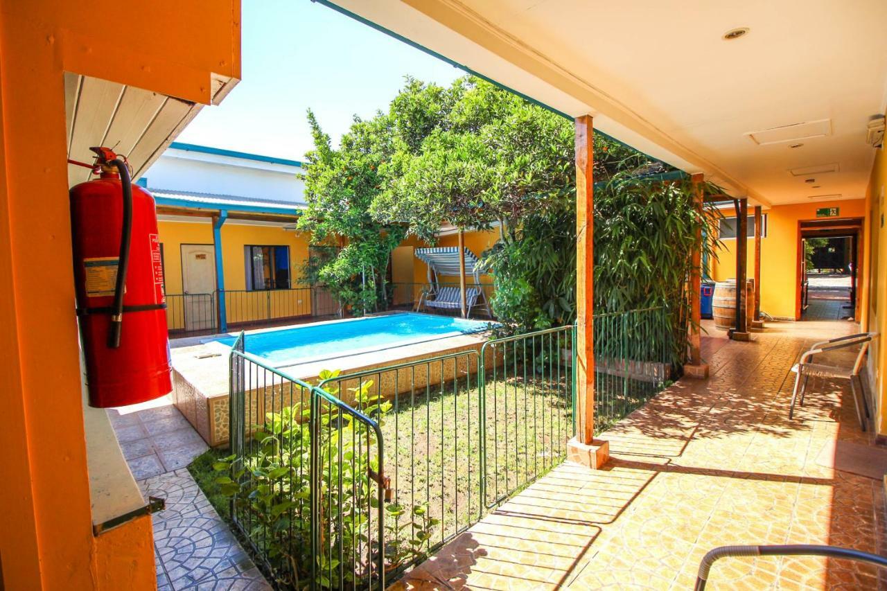 Hostal Del Rio Талька Экстерьер фото