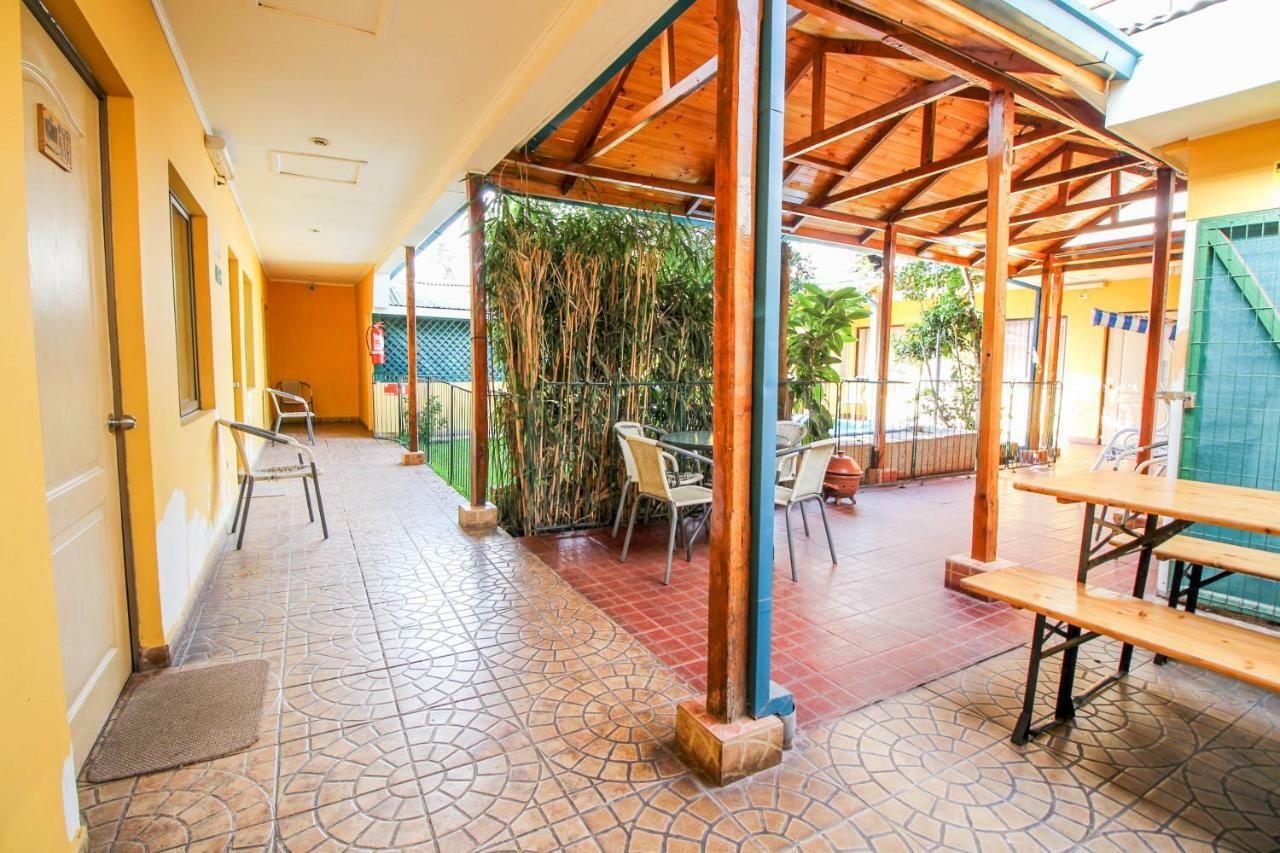Hostal Del Rio Талька Экстерьер фото