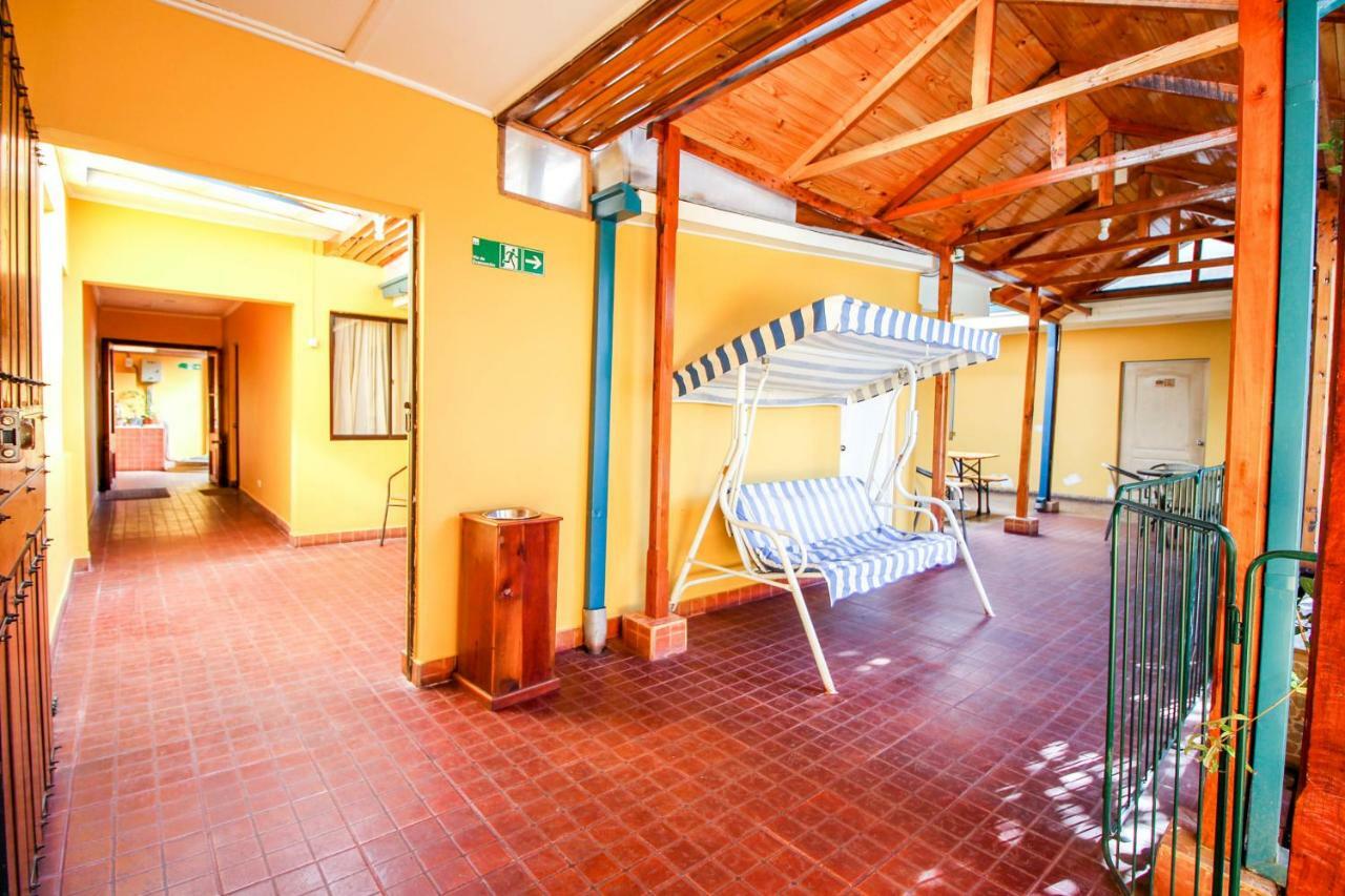 Hostal Del Rio Талька Экстерьер фото